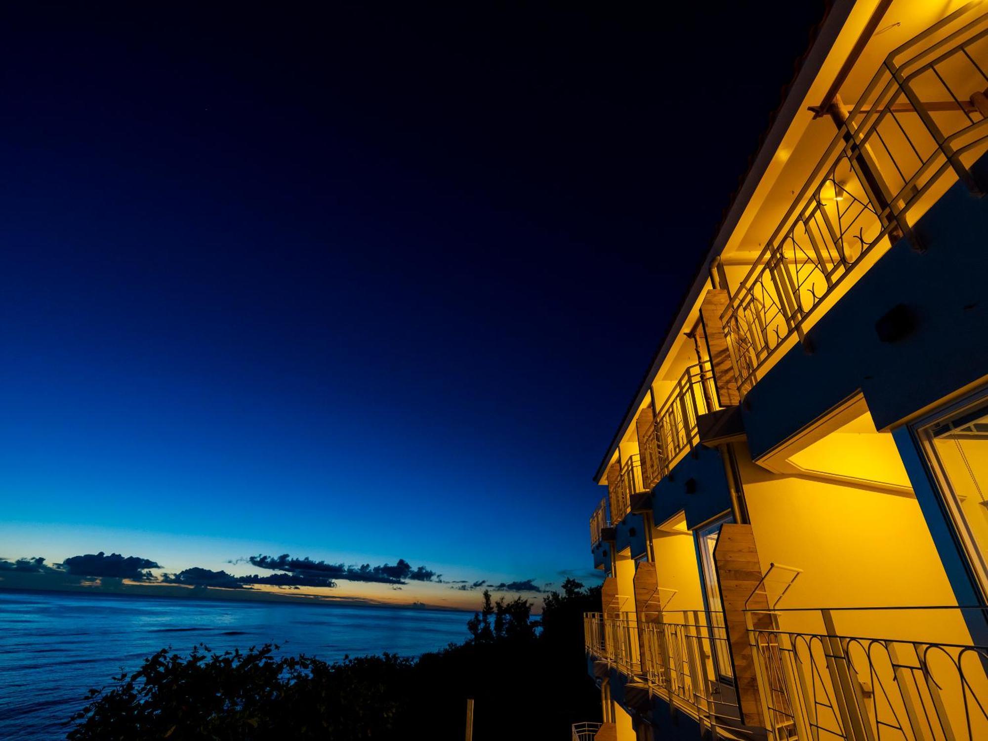 Umi No Terrace Yomitan Toya Hotel Exterior photo